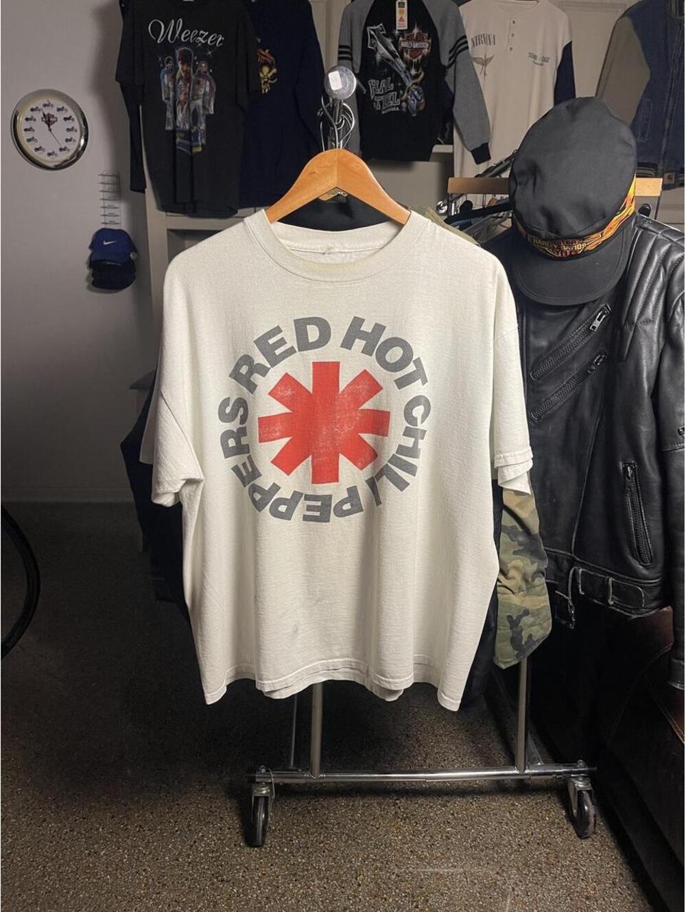 Vintage Red Hot Chili Peppers Shirt